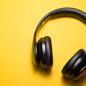 Headphones product image for Headphones category in 16:9 format
