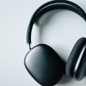 Headphones product image for Headphones category in 16:9 format
